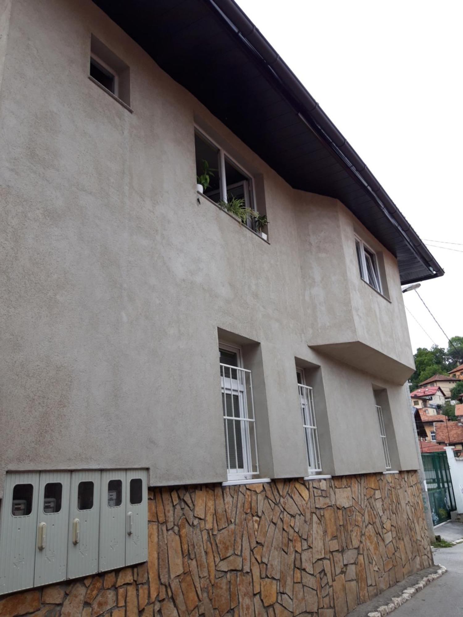 Modern&Cozy Bosnian House With Garden+Free Parking 호텔 사라예보 객실 사진