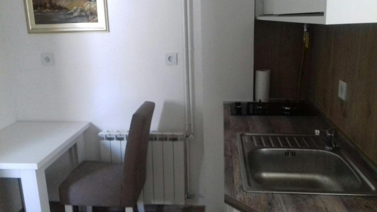 Modern&Cozy Bosnian House With Garden+Free Parking 호텔 사라예보 외부 사진